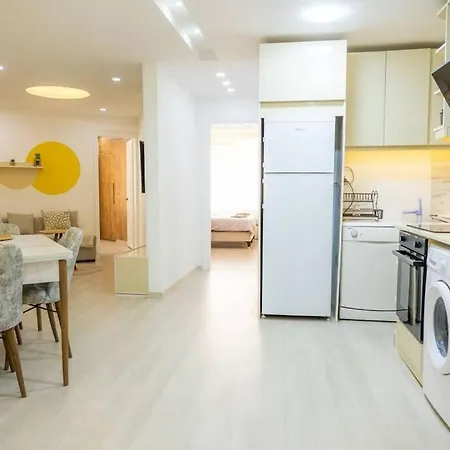 Down Town Two Bedrooms Stylish Apartment